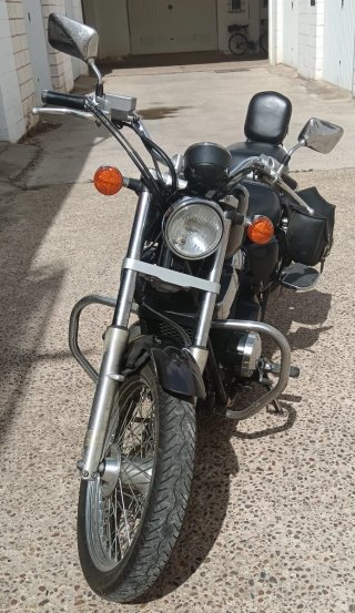 Moto honda muy bien cuidada ,siempre en garaje