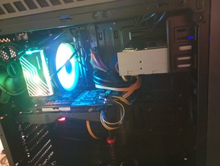 Ordenador i5 10ª Gen 16GB RAM 8GB Gráfica