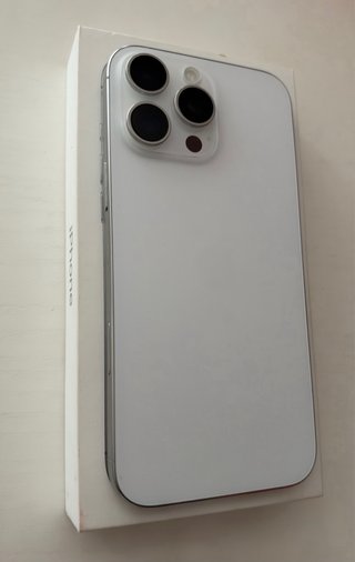 iPhone 16 Pro Max 256GB Titanio Blanco