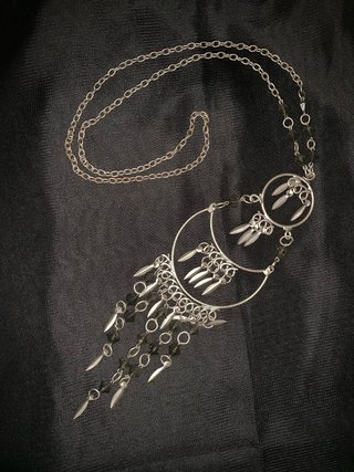 Collar Boho Plateado con Colgantes