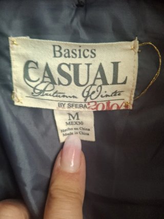 Chaqueta tipo capa gris