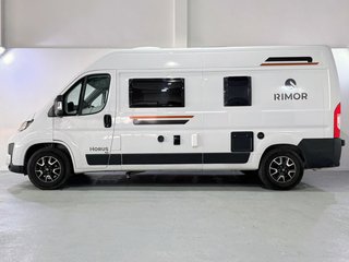RIMOR Horus 45 45 Medium 2.2d 140 4 plazas 103 kW (140 CV)