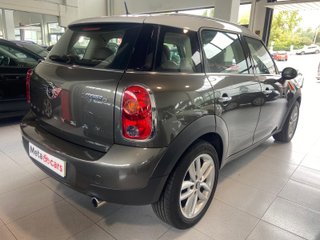 MINI COUNTRYMAN DIESEL 111CV AUTOMATICO