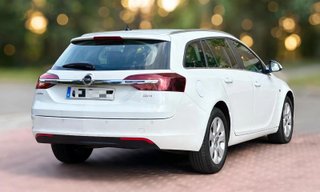 OPEL INSIGNIA ST 130cv SELECTIVE AUTOMÁTICO 2015