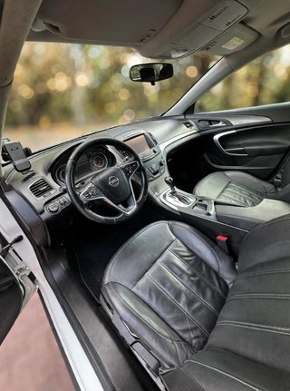 OPEL INSIGNIA ST 130cv SELECTIVE AUTOMÁTICO 2015