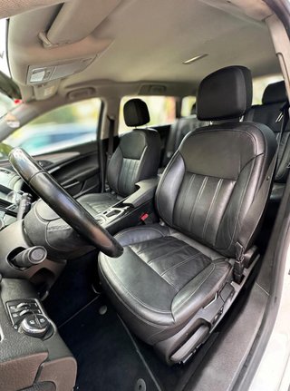 OPEL INSIGNIA ST 130cv SELECTIVE AUTOMÁTICO 2015