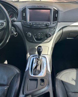 OPEL INSIGNIA ST 130cv SELECTIVE AUTOMÁTICO 2015