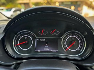 OPEL INSIGNIA ST 130cv SELECTIVE AUTOMÁTICO 2015