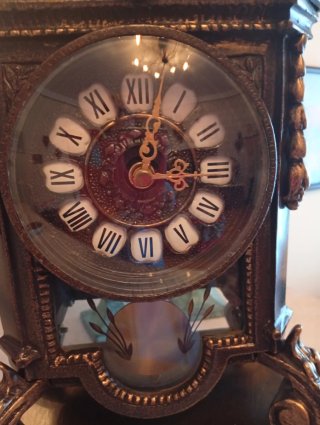 Reloj de Bronce Macizo