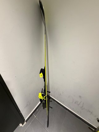Esquís Salomon XDR 80 Ti Buen estado