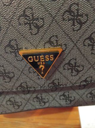 Bolso Guess gris pequeño 1981