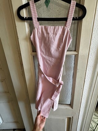 Vestido corto de cuadros vichy rosa
