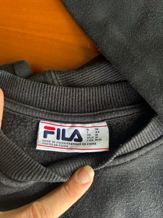 Sudadera Fila Negra y Morada