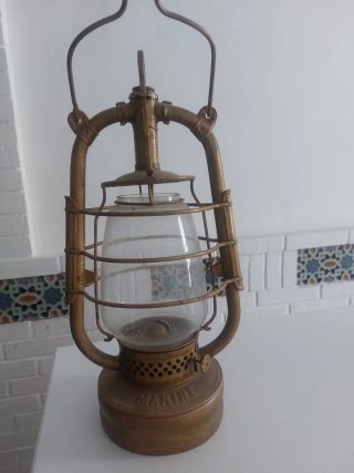 Hélice y farol
