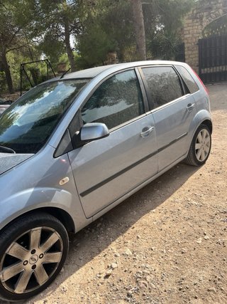 Ford fiesta 1.6 2004