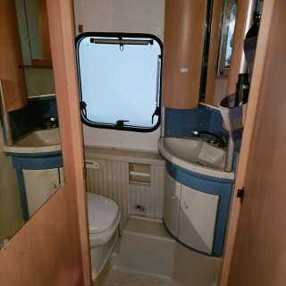 Caravana Bürstner 490 TK Avantgarde