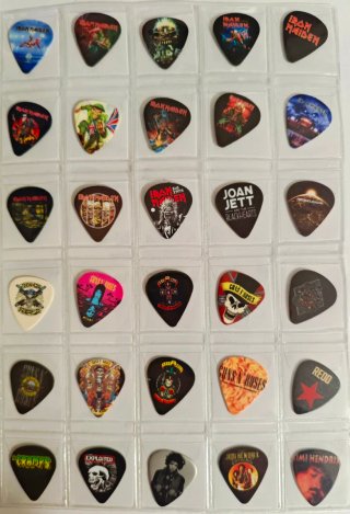 Púas de guitarra rock internacional parte 1 3€/u