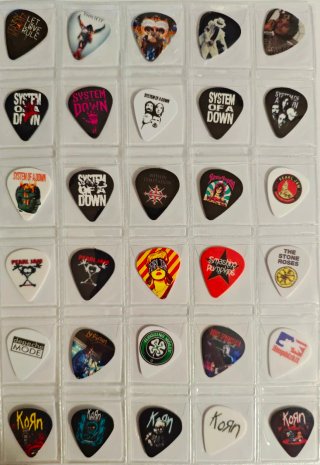 Púas de guitarra rock internacional parte 1 3€/u