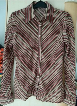 Camisa entallada a rayas mujer