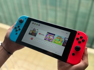 Nintendo Switch + Super Mario 3D World + Bowser