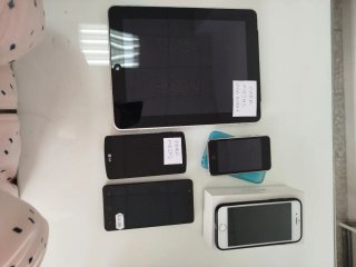 Lote móviles y iPhone para piezas