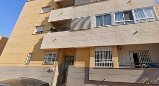Piso en venta en Roquetas Centro en Roquetas de Mar