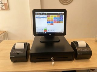 TPV Táctil 15” + Windows 10 + Software
