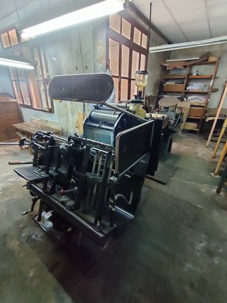 Imprenta antigua Heidelberg en perfecto estado