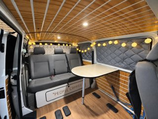 Volkswagen Transporter T5 Camper