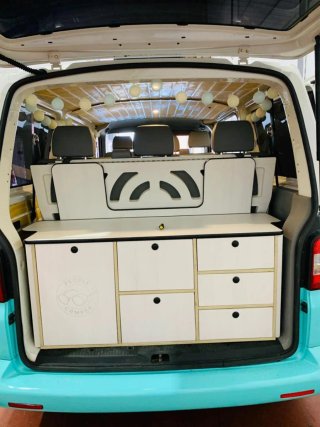 Volkswagen Transporter T5 Camper