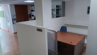 Oficina en alquiler en Les Corts en Barcelona