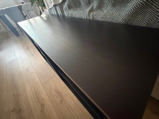 Mueble auxiliar con estantes