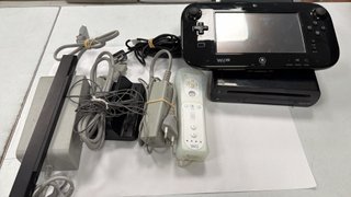 CONSOLA NINTENDO WII U NEGRA + MANDO