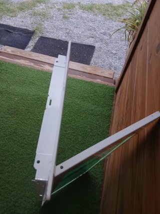Puerta y Marco para Cuadro Eléctrico Hager