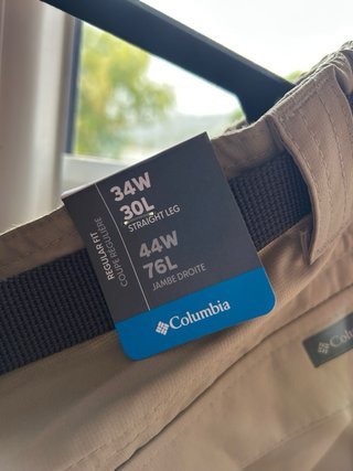 Pantalón Columbia Beige Regular Fit