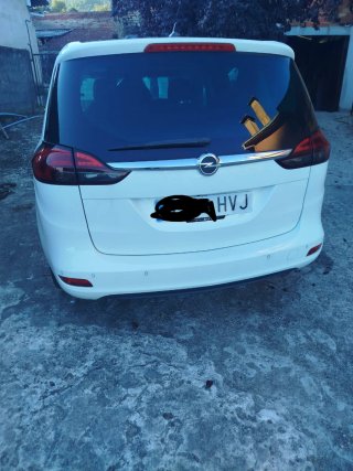 Opel Zafira Tourer 2014