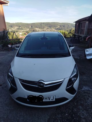 Opel Zafira Tourer 2014