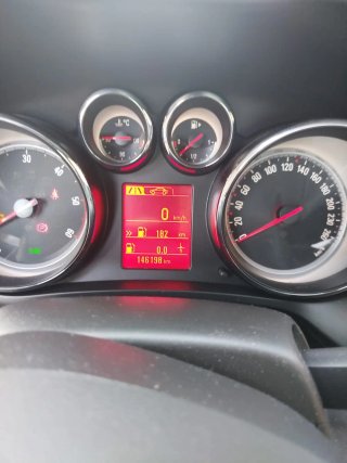 Opel Zafira Tourer 2014
