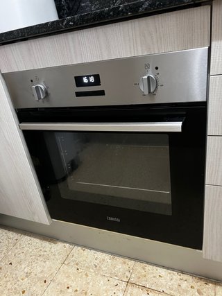 Horno Zanussi