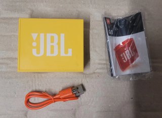 Cassa JBL GO Gialla