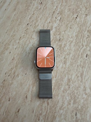 Apple Watch Series 9 con 3 correas