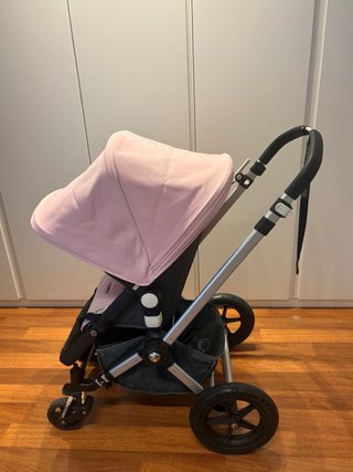 Carrito Bugaboo, maxi cosí y complementos