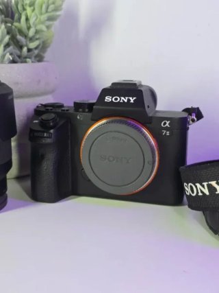 Cámara Sony A7 II + Objetivo Sony 28-70 mm. E