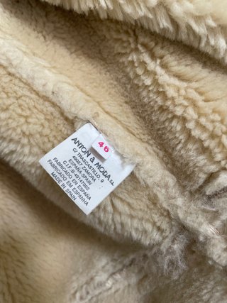 Abrigo largo piel beige