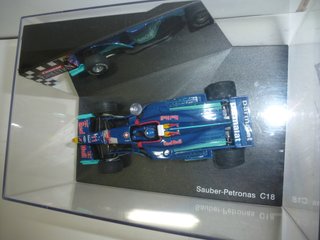 Carrera PRECINTADO SAUBER PETRONAS C-18 SCALEXTRIC