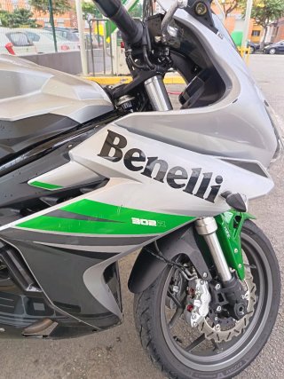 Benelli 302R