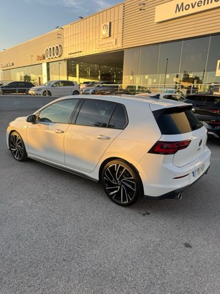 VW Golf GTI 2.0TSi 245cv automatico con DCC