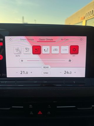 VW Golf GTI 2.0TSi 245cv automatico con DCC