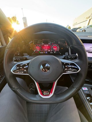 VW Golf GTI 2.0TSi 245cv automatico con DCC