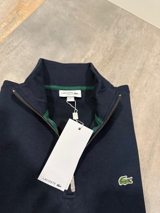 Sweatshirt Lacoste azul com fecho